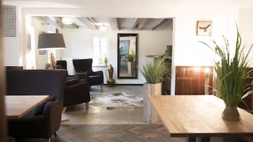 Sala de estar en el lobby