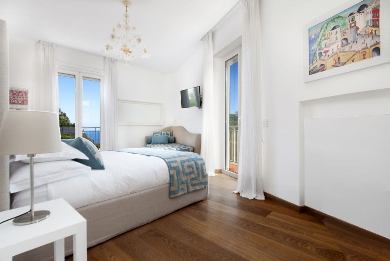 3 bedrooms, memory foam beds, in-room safe, iron/ironing board