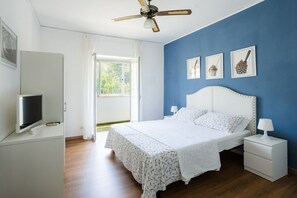 3 habitaciones, tabla de planchar con plancha y wifi gratis