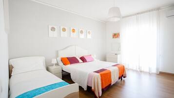 3 bedrooms, desk, iron/ironing board, travel cot