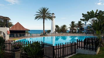 Udendørs pool