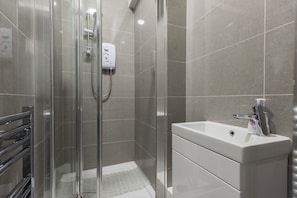 Bathtub, hair dryer