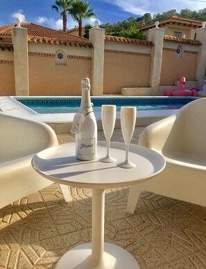 Pool - 6 BED SLEEPS 12/14 WIFI -AIR CON- POOL TABLE- SKY TV (SAN MIGUEL DE SALINAS)