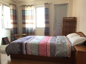 Basic-Doppel- oder -Zweibettzimmer | Zustellbetten, kostenloses WLAN