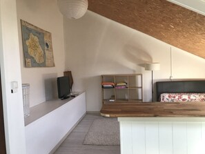 Interior - quiet studio in saint clotilde (Sainte-Clotilde)