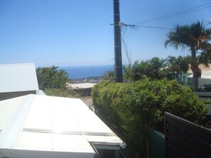 View from property - quiet studio in saint clotilde (Sainte-Clotilde)