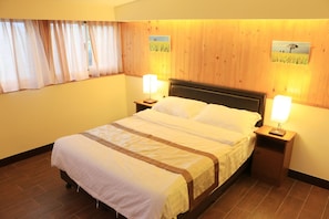 Comfort Double Room, 1 Double Bed, Non Smoking | Desk, blackout drapes, free WiFi, bed sheets - Buda Banai Homestay (Chishang)