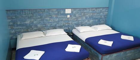 1 habitación, ropa de cama de alta calidad y muebles diferentes