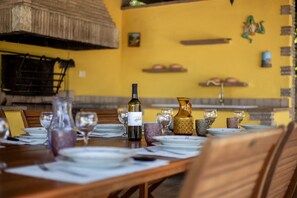 Outdoor dining - Villa La Casetta with private pool just 20 minutes from the beaches of Terracina (Sonnino)