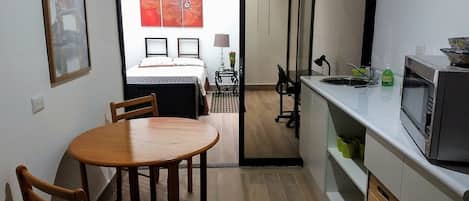 2 bedrooms, Internet, bed sheets