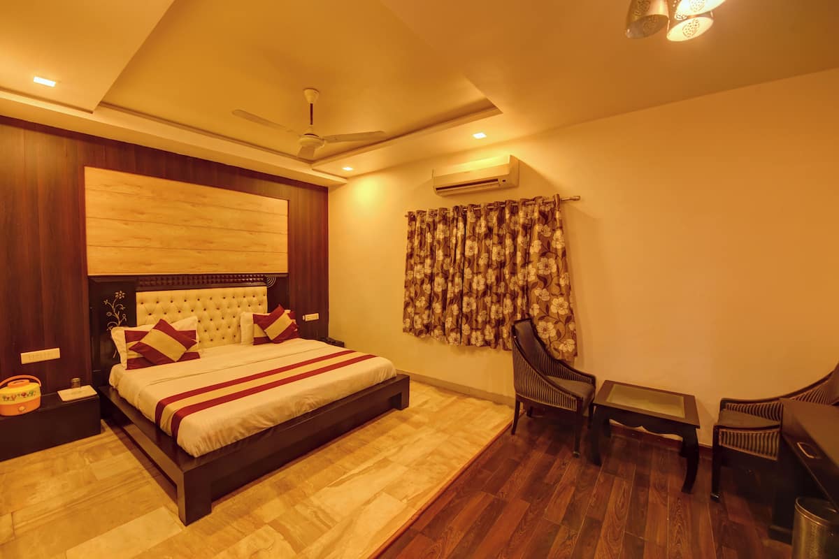 Luxury Room