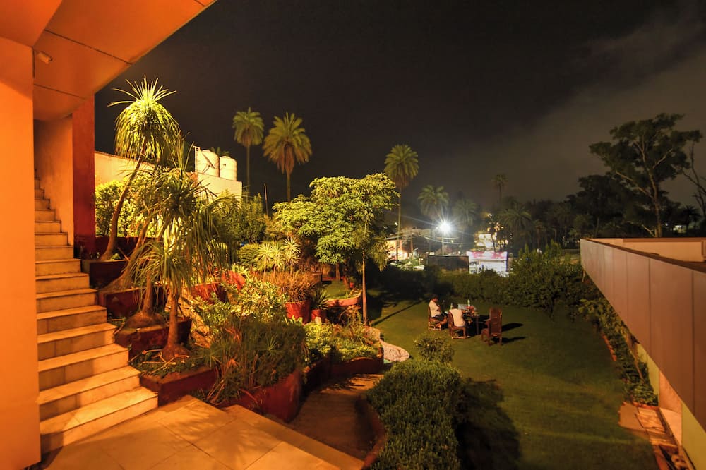 Hotel Dev Residency