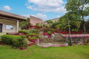 Garden - Hotel Dev Residency (Abu Road)