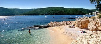 Holiday house with swimming pool