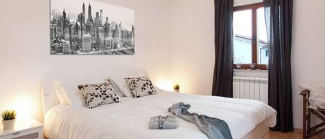 3 chambres, fer et planche à repasser, Wi-Fi gratuit, draps fournis