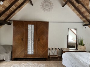 4 chambres, fer et planche à repasser, Wi-Fi gratuit