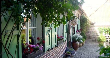Romantic Farmhouse in Flanders, 30 km from Ghent