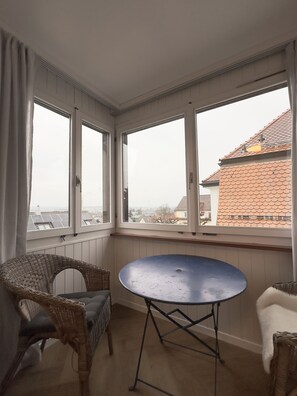 Interior - Maisonnette apartment in the city on 2 floors. (Zürich)