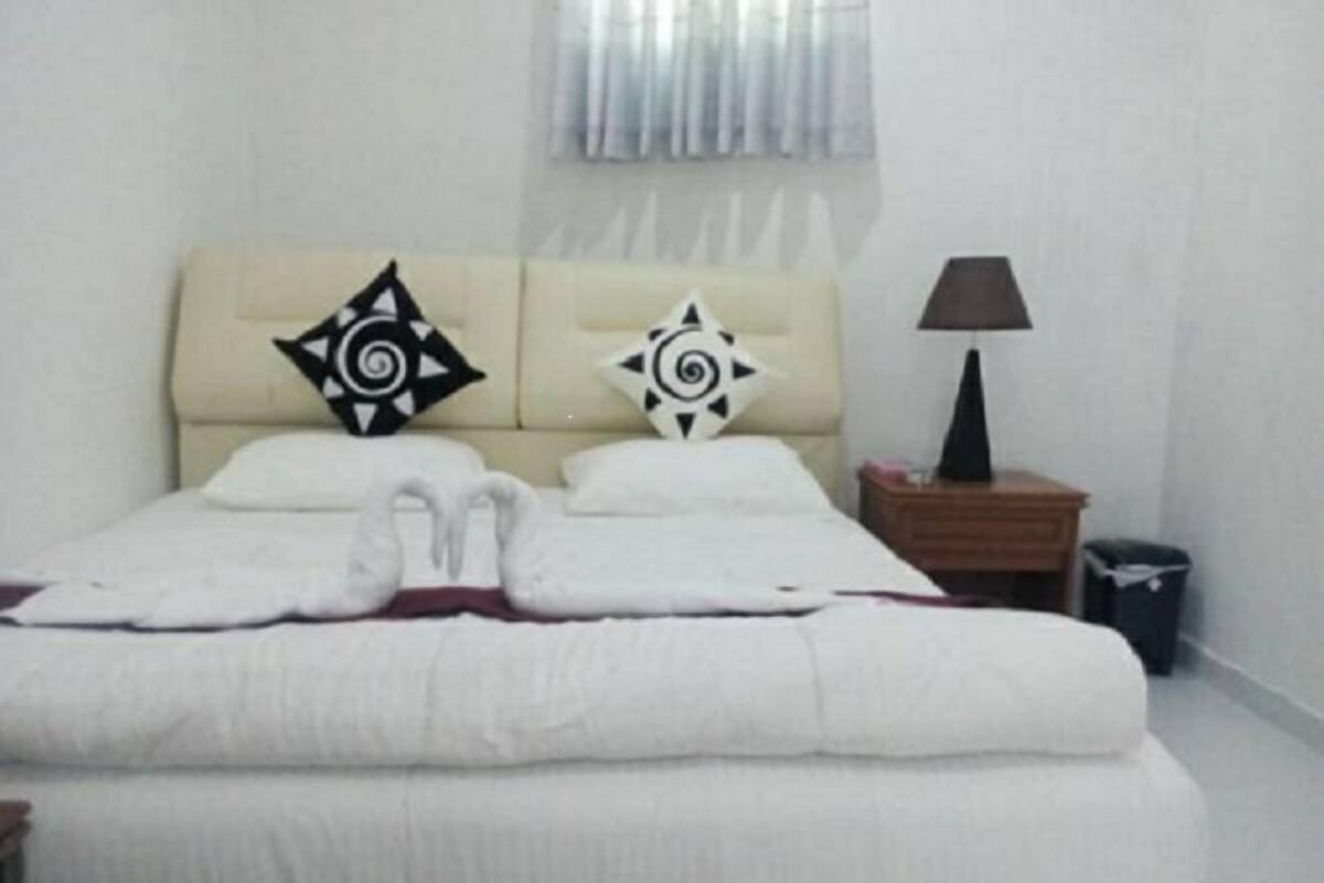 Chambre Double Deluxe, 1 grand lit, fumeur, vue lac