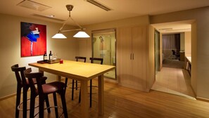 Blackout curtains, free WiFi - Mareka Origin Hotel (Chengdu)