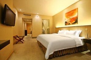 Quarto casal executivo | Cortinas blackout, Wi-Fi de cortesia