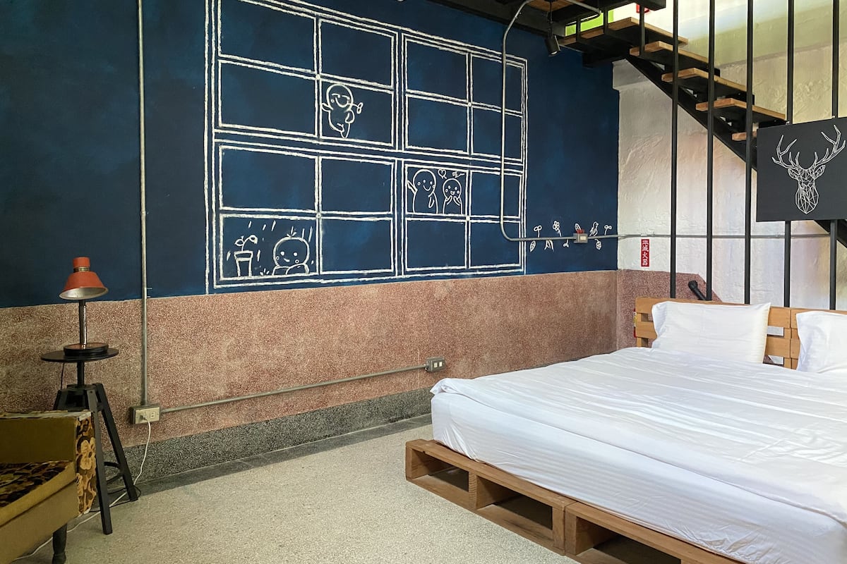 Signature-Loft, Mehrere Betten, Nichtraucher | Minibar, individuell dekoriert, Schreibtisch, Verdunkelungsvorhänge