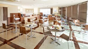 Daily buffet breakfast for a fee - Centre One Hotel Handa (Handa)