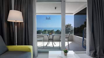 Standard Double Room, Sea View | Minibar, in-room safe, desk, laptop workspace