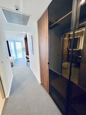Double or Twin Room, Partial Ocean View
