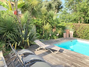 Piscine extérieure, piscine chauffée