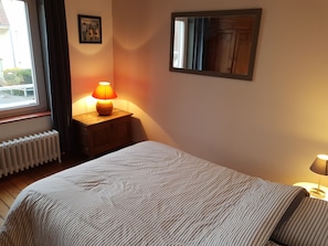 5 chambres, fer et planche Ă repasser, lit parapluie, Wi-Fi