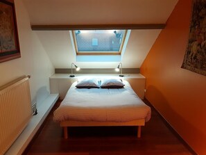 5 多间卧室、熨斗/熨衣板、旅行婴儿床、WiFi