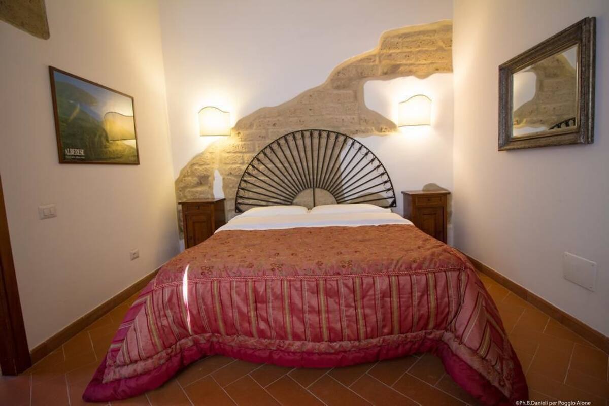Departamento, 1 habitación, vista a la alberca | Ropa de cama de alta calidad, escritorio, cunas gratuitas y camas extra