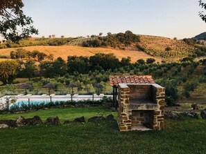 Aire de pique-nique/barbecue
