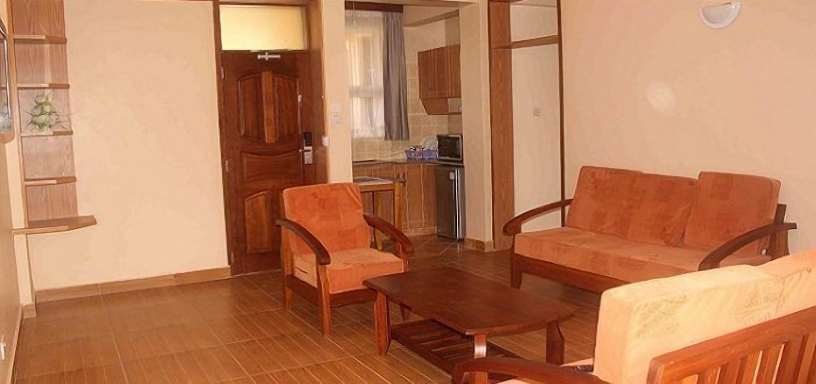 Appartement | Salle de séjour | TV connectée de 32 pouces avec chaînes par satellite, télévision