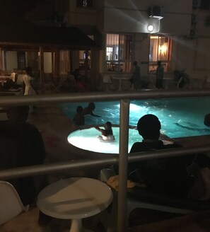 Outdoor pool - Pavilion Holiday Resort (Mombasa)