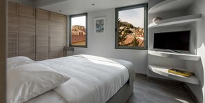 Senior Apartment | View from room - Fos Residential Apartments (Athens)