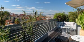 Presidential Apartment | Balcony - Fos Residential Apartments (Athens)