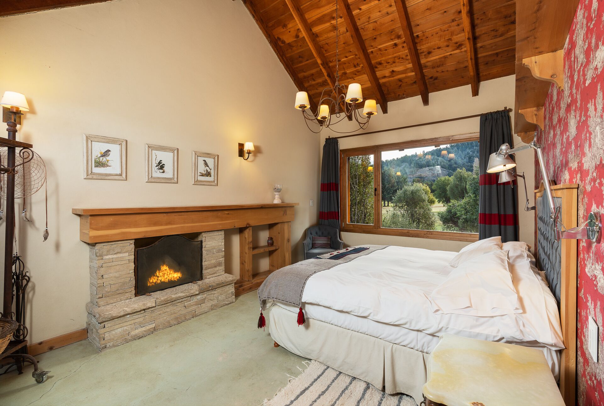 4 habitaciones, escritorio, wifi gratis y ropa de cama 