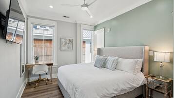 2 bedrooms, desk, iron/ironing board, free WiFi