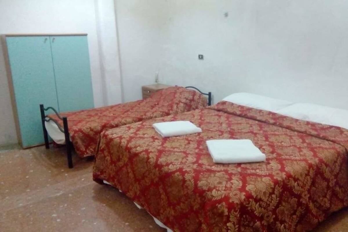 Premium bedding, desk, free WiFi, bed sheets