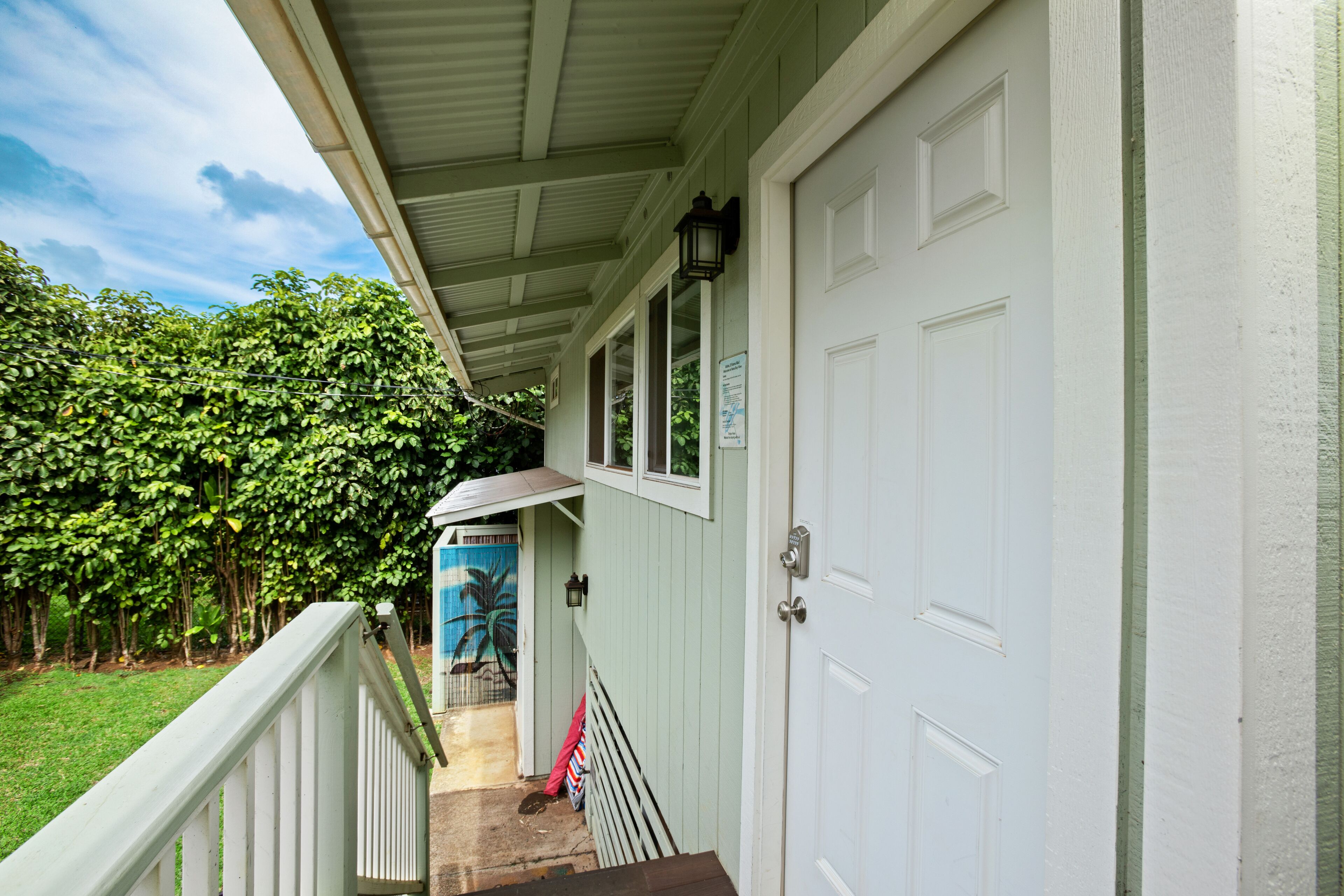 المنطقة المحيطة بالمنشأة