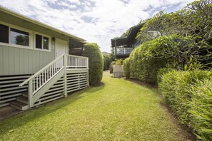 Exterior - Beautiful Cottage in the heart of Hana, sleeps 2 with 1bed/1bath (Hana)