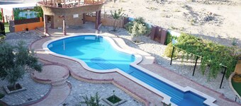 Jabal Al Akhdar Grand Hotel