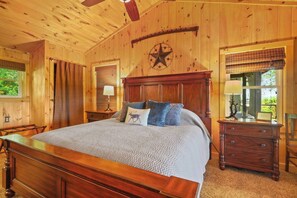 3 bedrooms, iron/ironing board, travel cot, WiFi