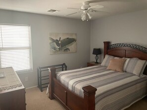 5 bedrooms, desk, iron/ironing board, travel crib