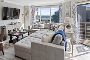 Smart TV, Netflix, DVD player, books - Ocean Views at Villamare in Palmetto Dunes, Steps to the Beach! (Hilton Head Island)