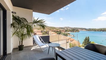 Apartamento estándar, balcón, vistas al mar (Beta) | Balcón
