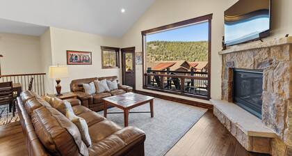 Shuttle Nearby, Minutes Away from Gondola, Shopping, Restaurants, and More!