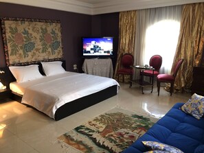 1 bedroom, iron/ironing board, WiFi, bed sheets - Sunny spacious studio in New Cairo (New Cairo)
